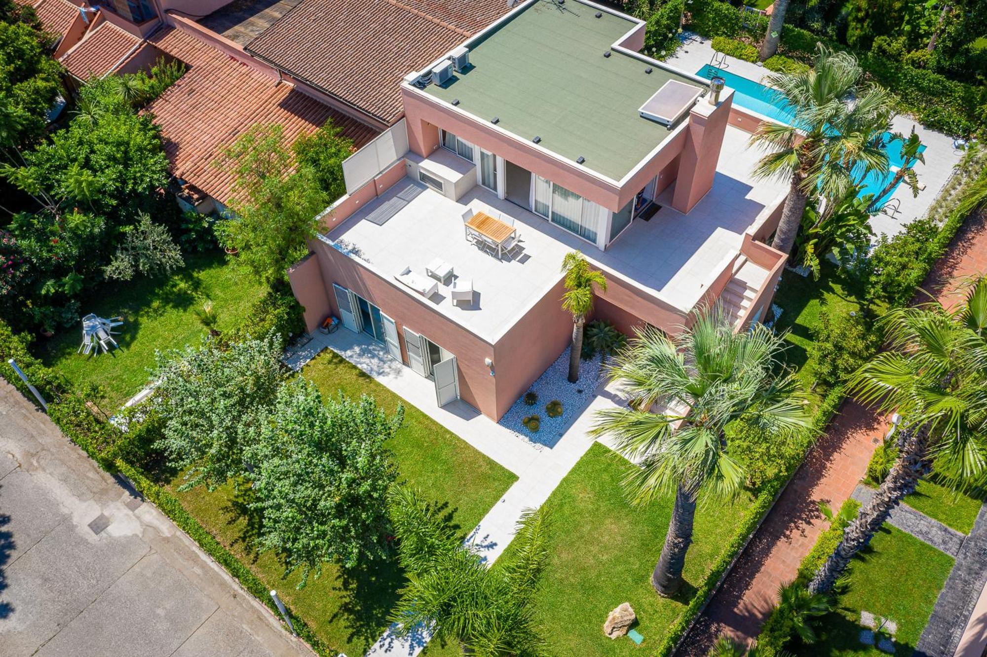 Villa Ametista Portorosa ฟูร์นารี ภายนอก รูปภาพ