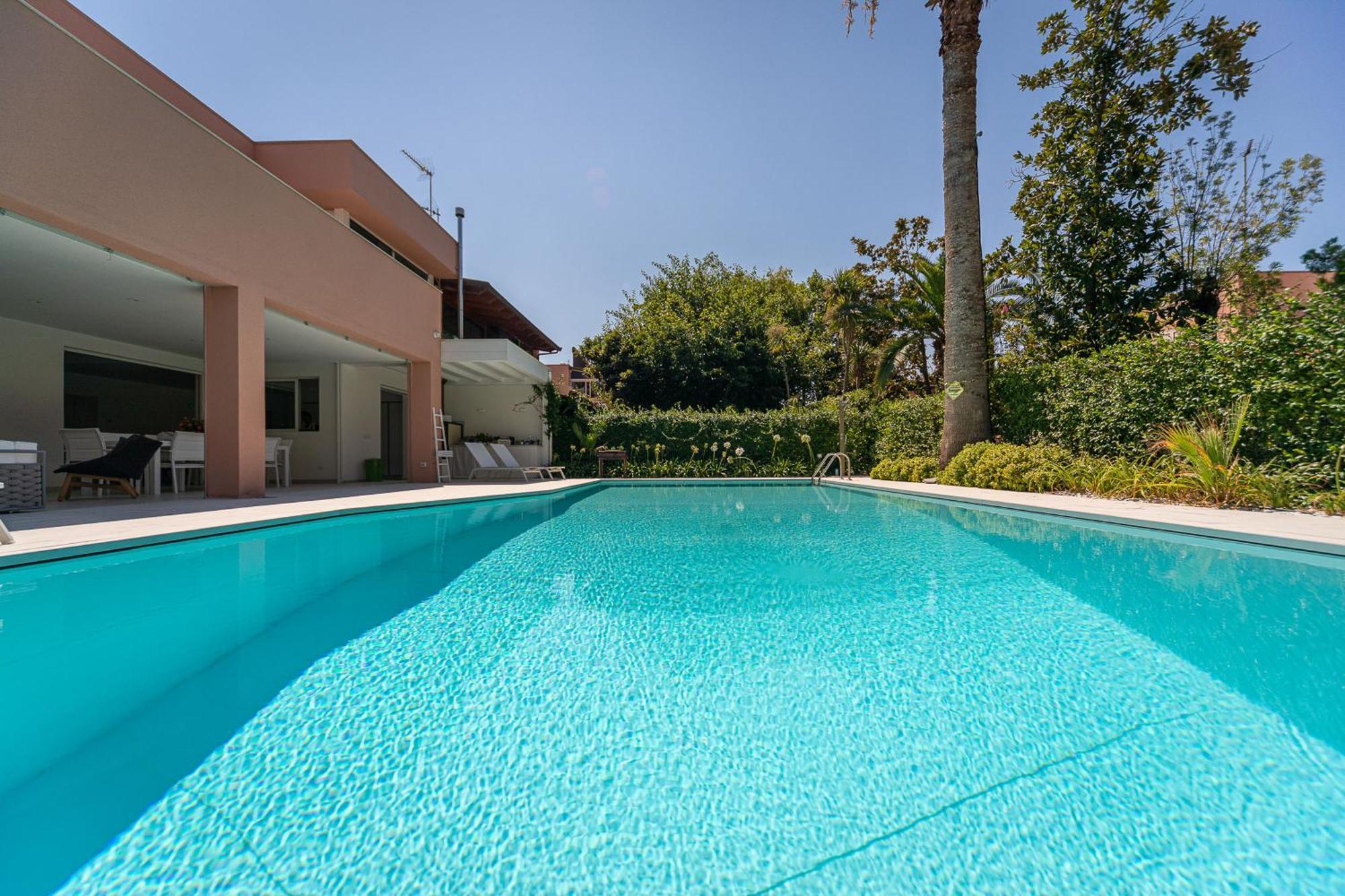 Villa Ametista Portorosa ฟูร์นารี ภายนอก รูปภาพ